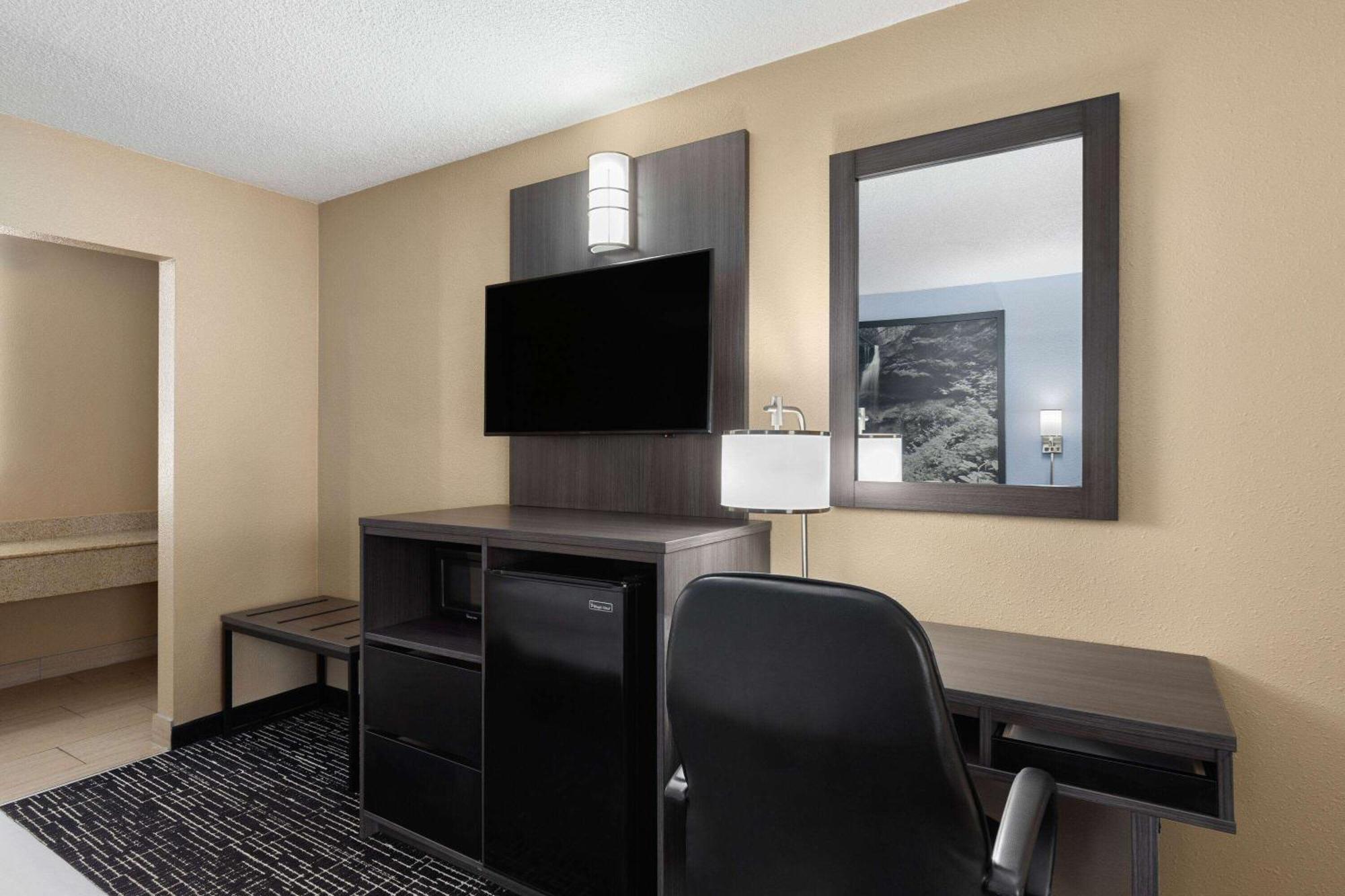Super 8 By Wyndham Paducah I-24 Exit 4 Hotell Eksteriør bilde
